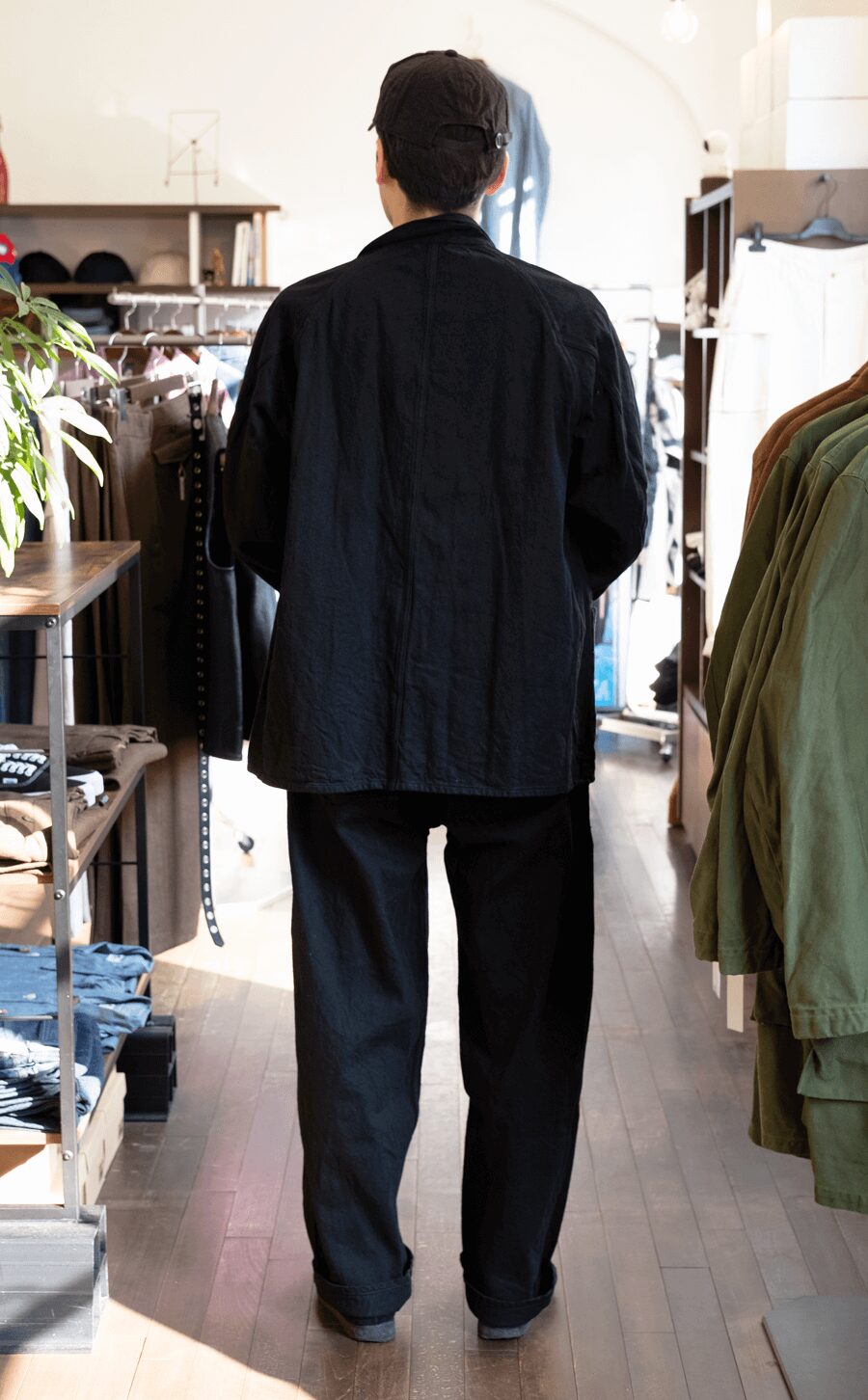 COMOLI デニム ベルテッドパンツ | 大阪心斎橋のメンズ洋服のセレクト