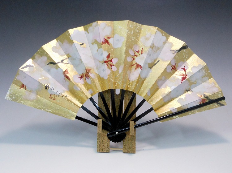 飾り扇子（7寸5分）金モミ地 桜 手描き3 | 京都扇子の山武扇舗ネット通販