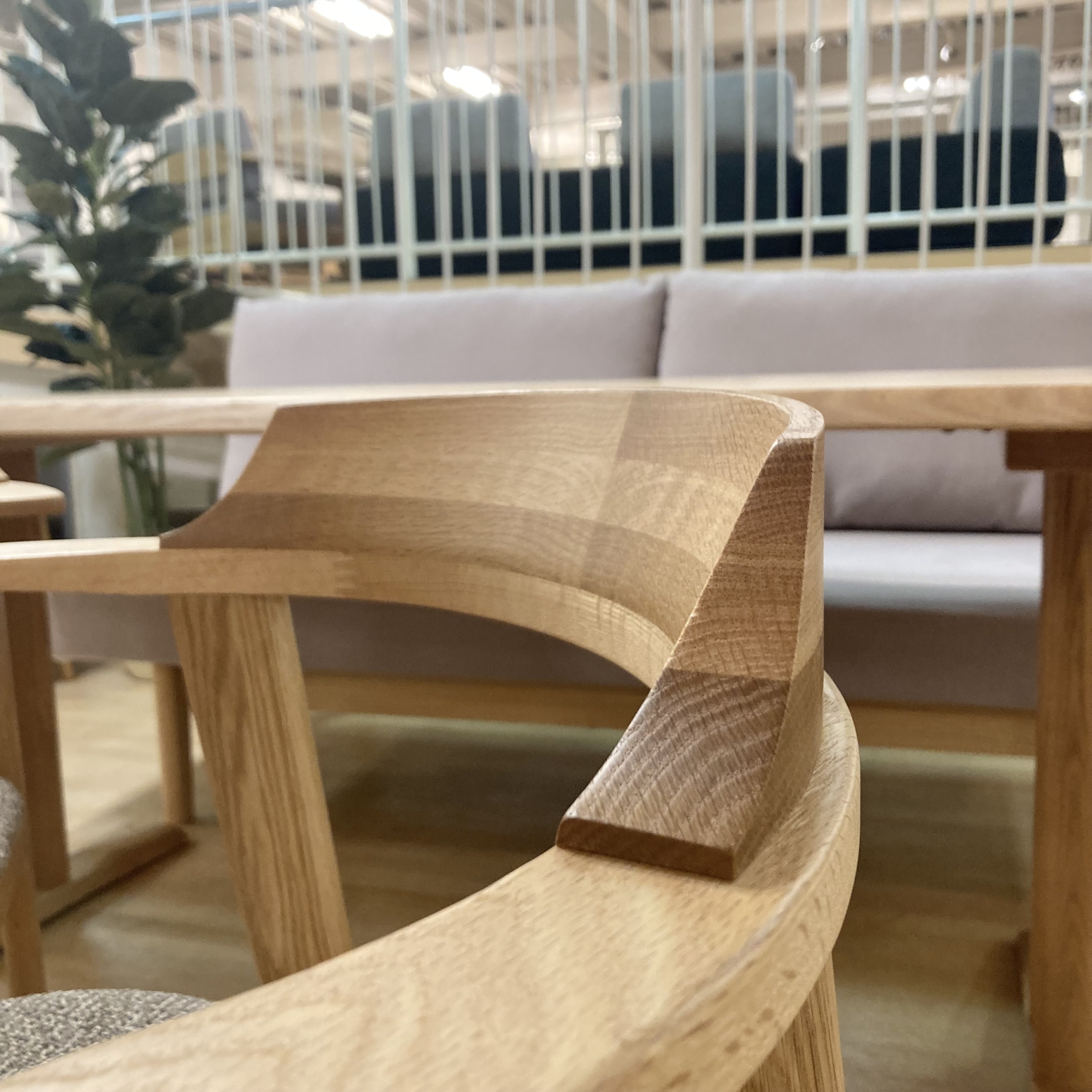 ダイニングチェア DC355-1W – 商品カタログ