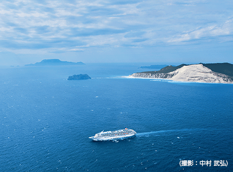 秋の休日 鳥羽・伊豆諸島周遊クルーズ 4日間＜2025年9月20日出発