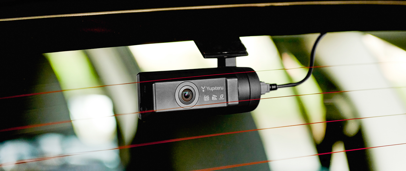 SN-R12d｜ドライブレコーダー｜Yupiteru(ユピテル)