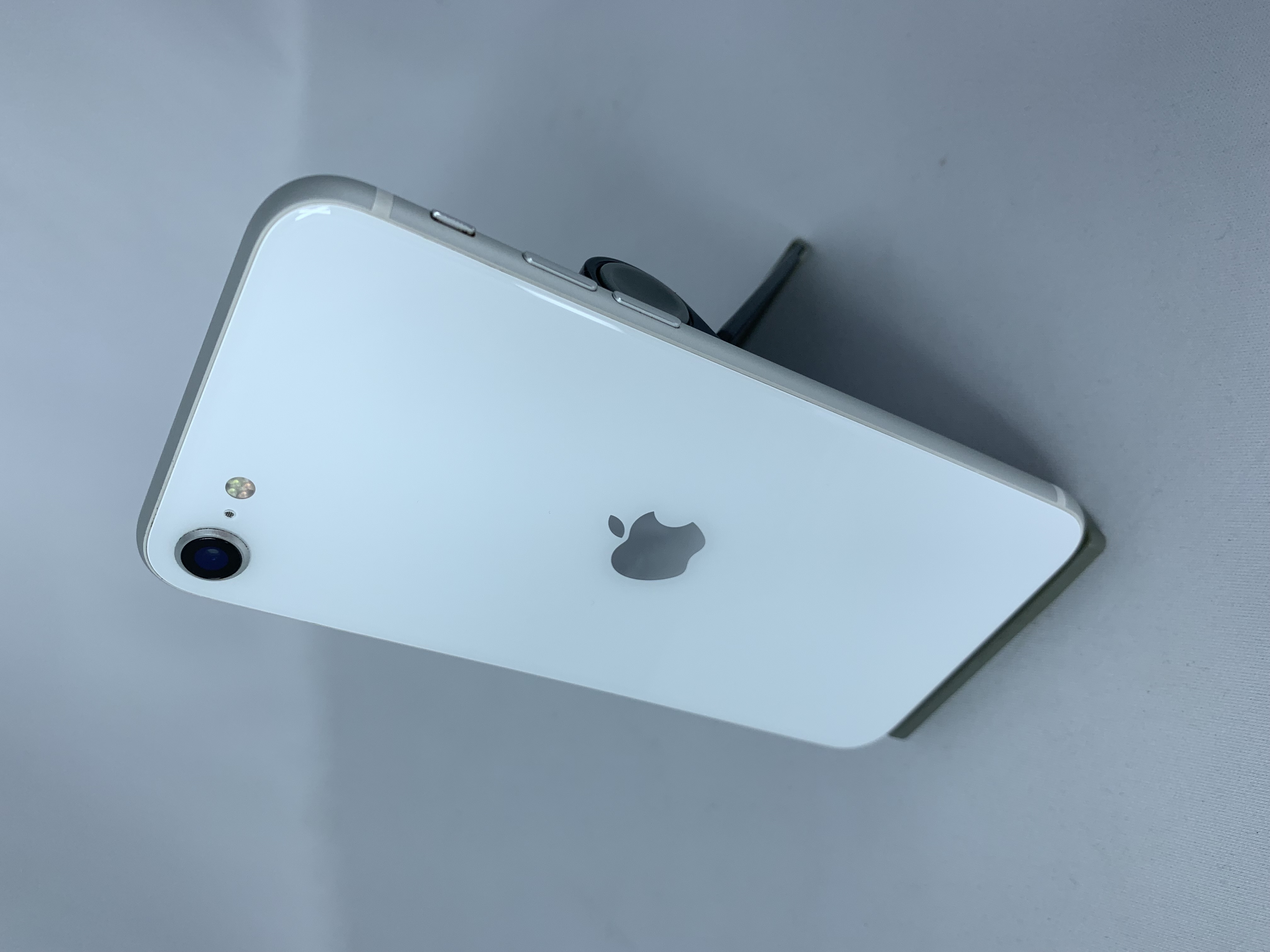 com: Apple iPhone 8 64GB Unlocked- Silver : Cell Phones