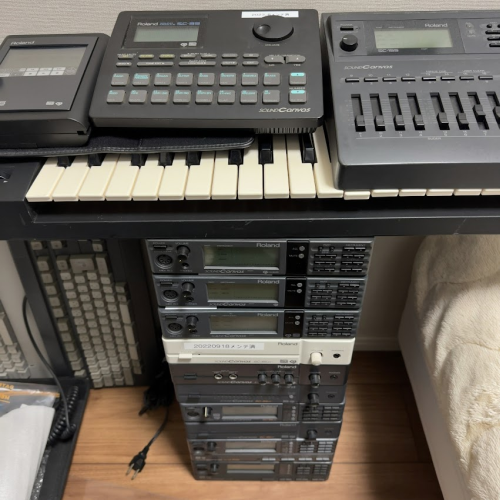 キーボードがついたSC-88Pro】Rolandの名機SK-88Proをメンテナンスする