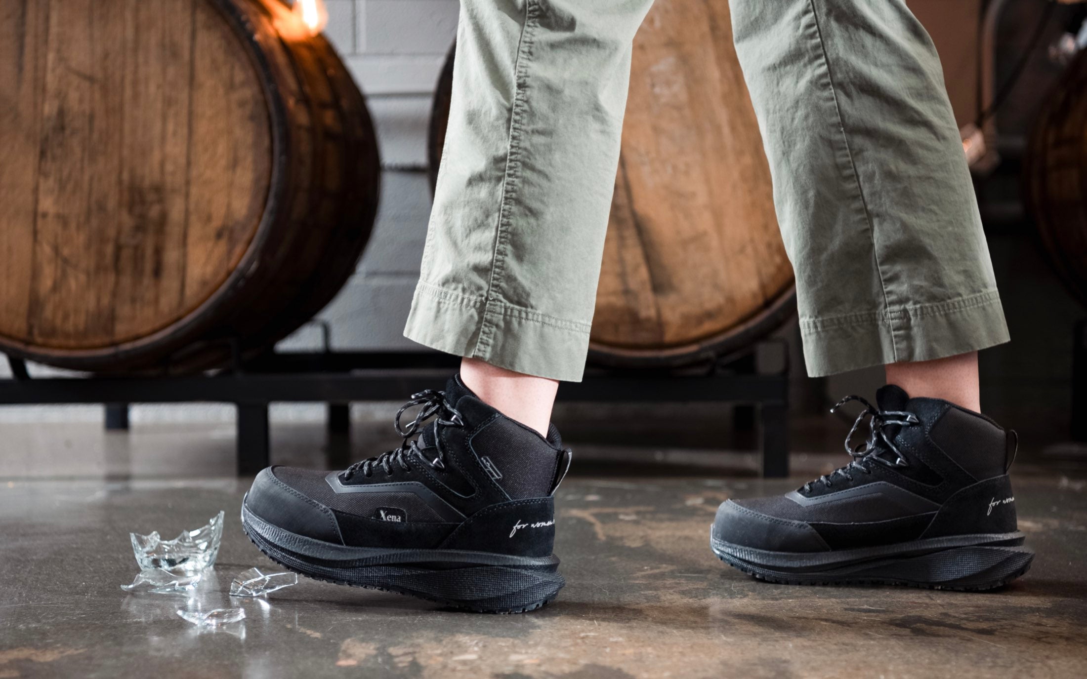 Luna Women's Work Athletic • Non-Slip, Puncture Resistant, Waterproof