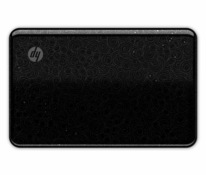 HPの新型ミニノートPC，ピアノ・ブラック塗装と花柄，379ドルLinux搭載