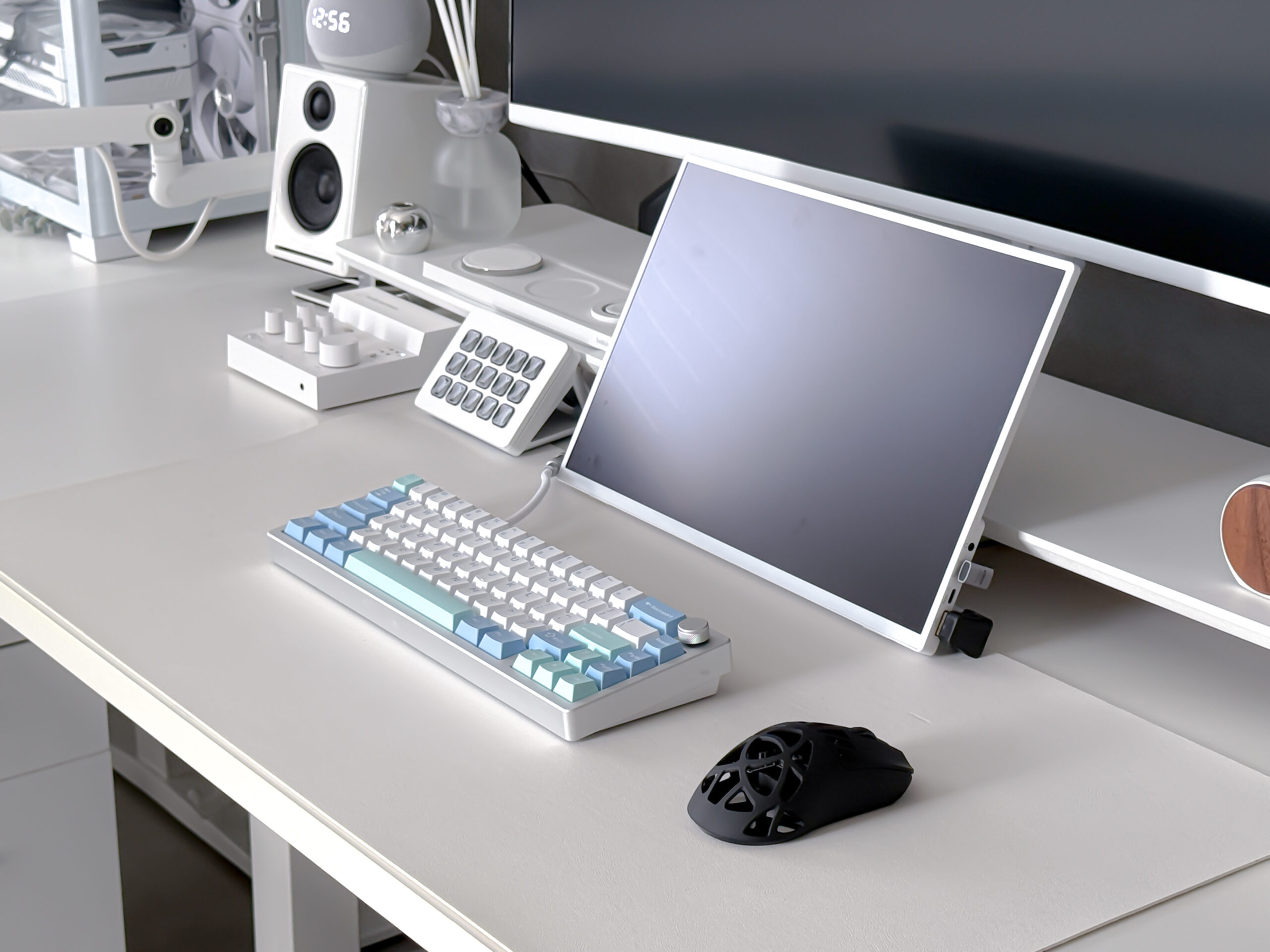 至高の打鍵感】EPOMAKER Galaxy65をレビュー！テンキーレスの