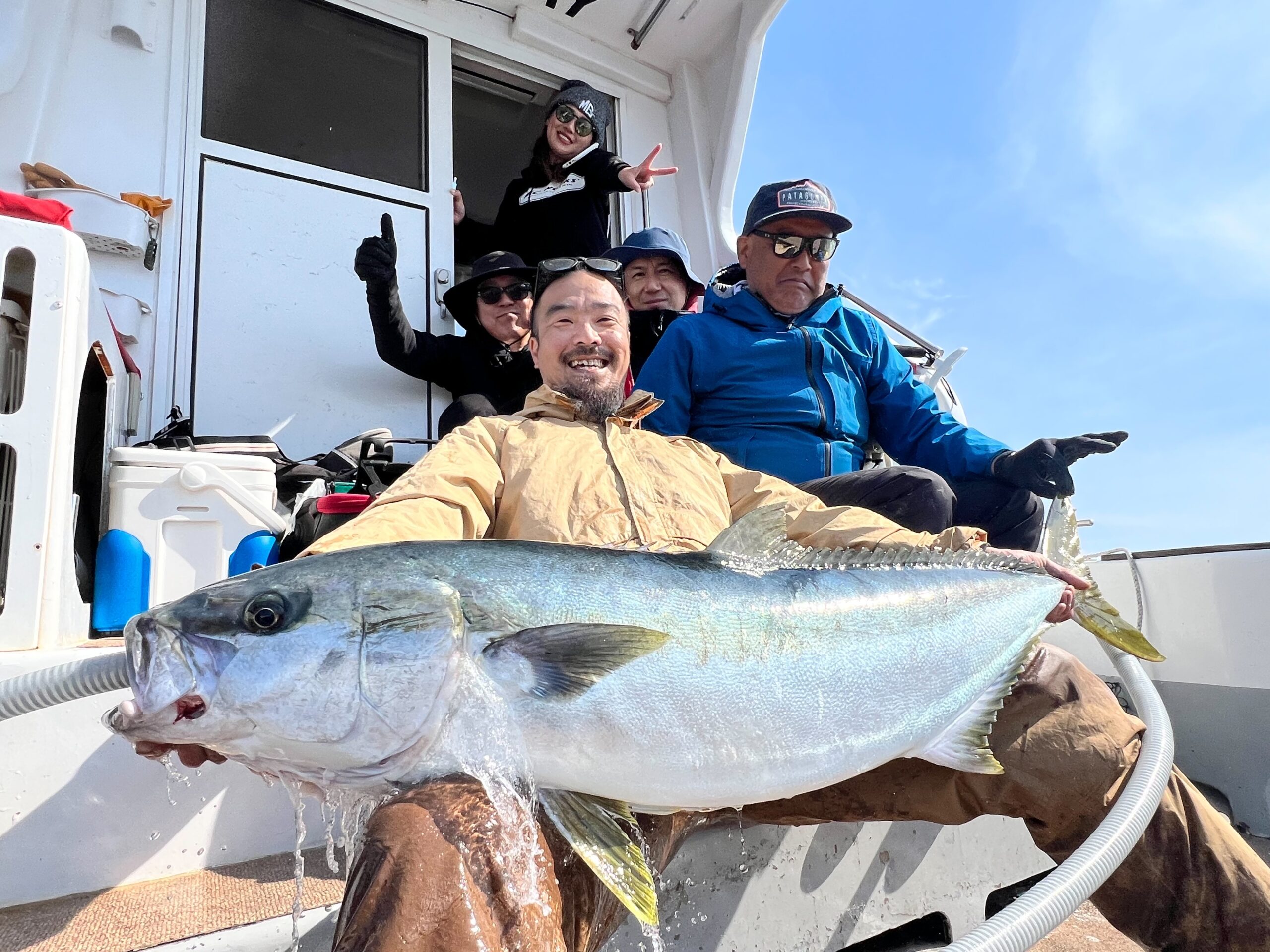 玄界灘】ヒラマサキャスティング / 34kg BlueSniper 82/6 | YAMAGA