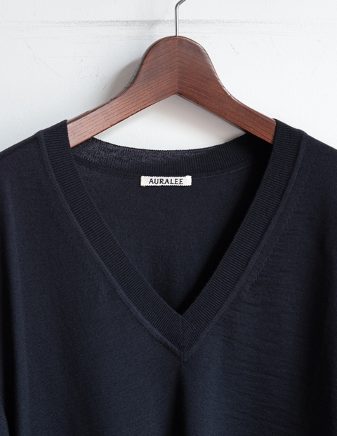 AURALEE Super High Gauge Wool Knit V-Neck P/O | 大阪心斎橋のメンズ