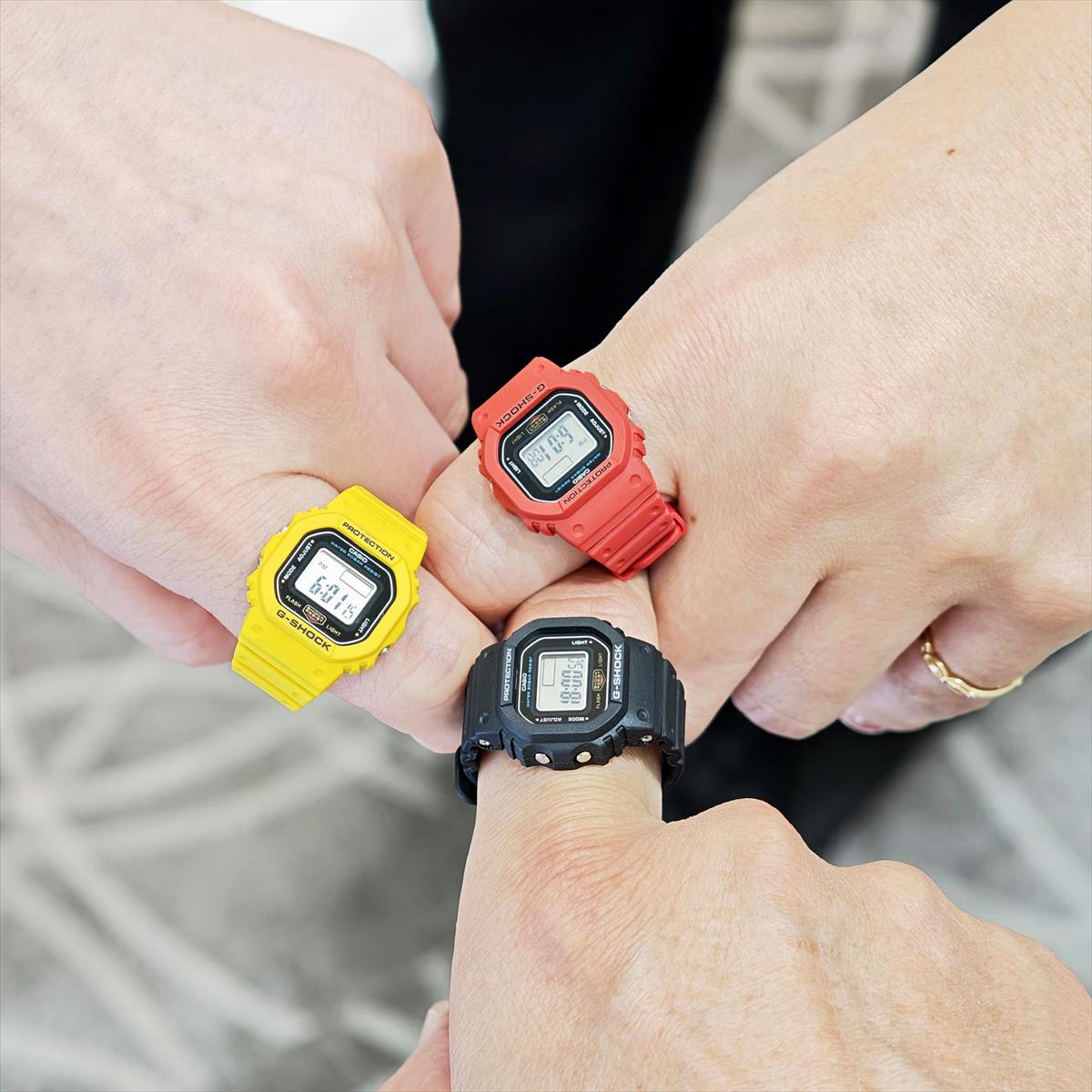 カシオ G-SHOCK nano DWN-5600-9JR 1/10サイズ ミニスクエア 20気圧