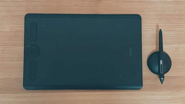 Wacom Intuos Pro Medium（PTH-660/K0）』を4ヶ月使ってみての