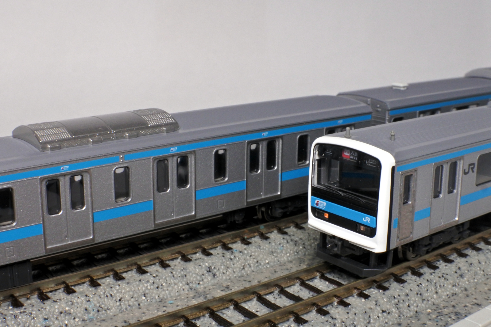 TOMIX 209系京浜東北線モデルの魅力と特徴を徹底解説