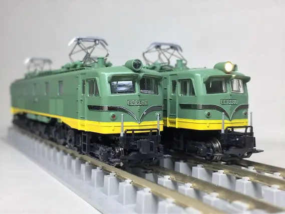 KATO EF58 初期形大窓ヒサシ付 青大将 を弄る！3048 | NGaugeJP - 横濱