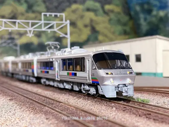 783系 特急にちりん CM33編成 ハイパーサルーン色 スカート拡大が入線