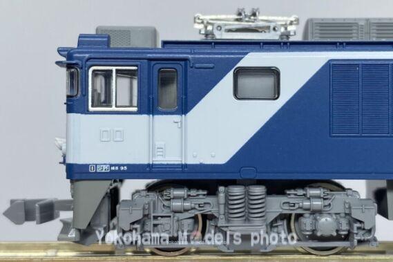 EF64 1000番台 JR貨物新更新色（電暖表示灯撤去）が入線です！KATO
