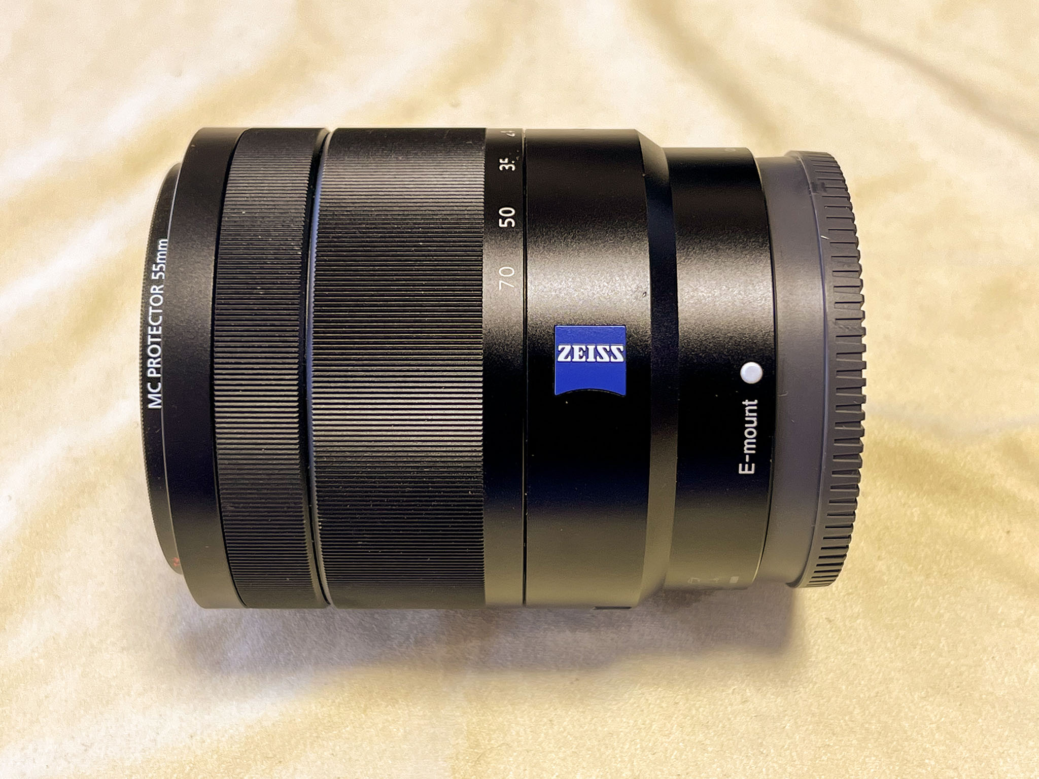 Sony ZEISS Vario-Tessar T* E 16-70mm F4 ZA OSS SEL1670Z Eマウント