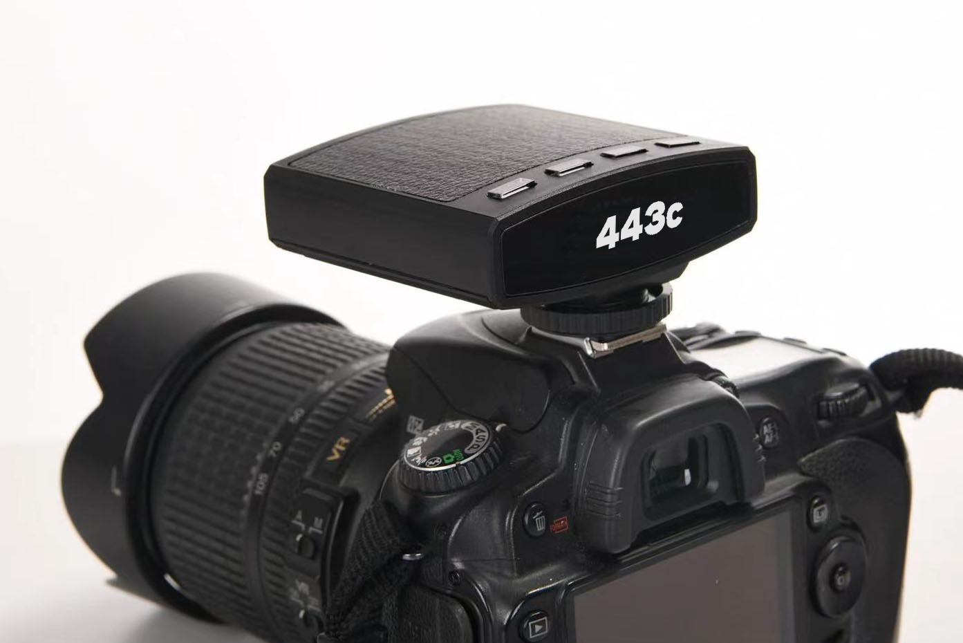 こんなストロボ待っていた！ レトロなクリップオンストロボ 