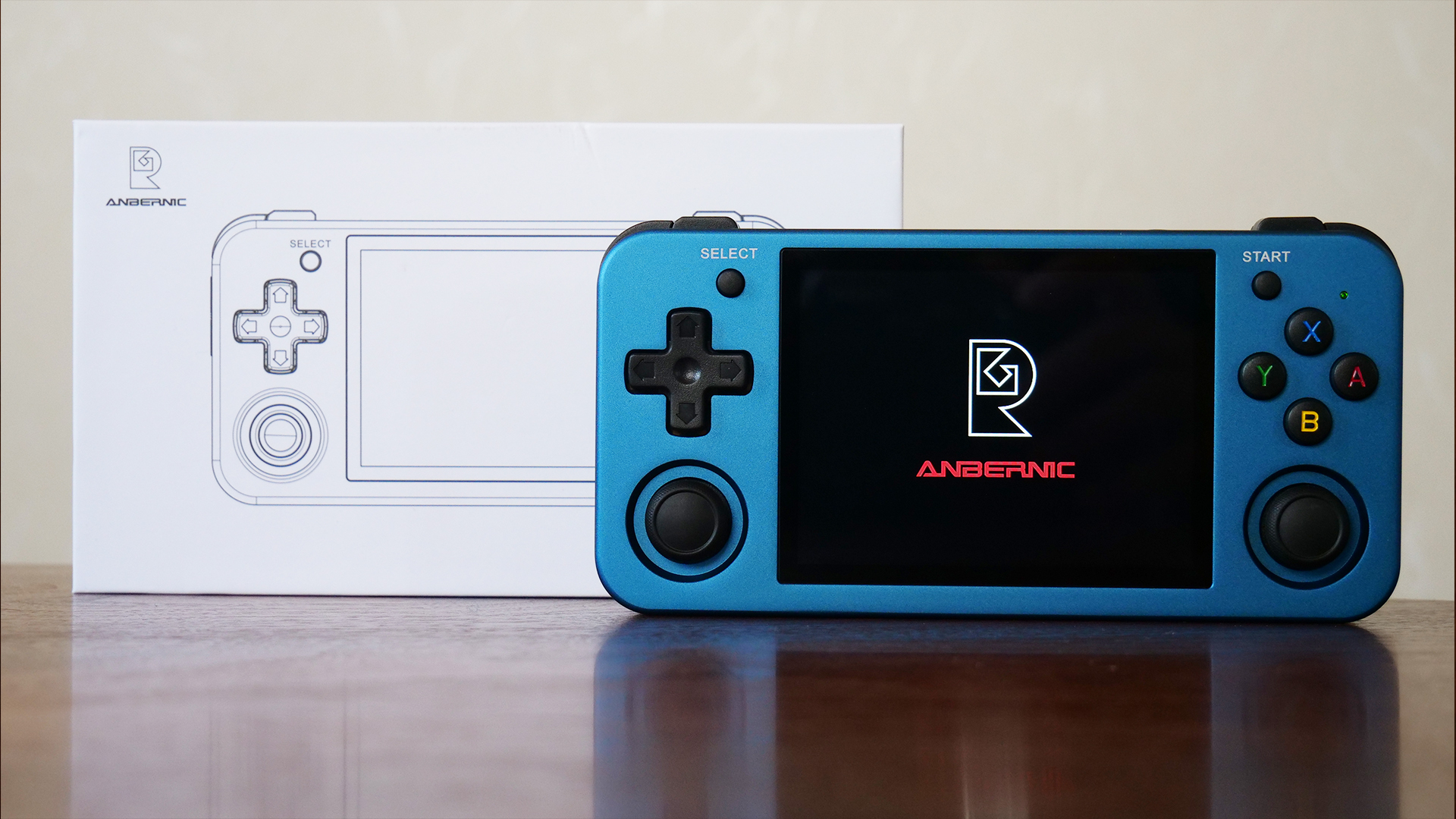 レビュー】正統派エミュ機、しっかりとアップグレードが好感『ANBENIC