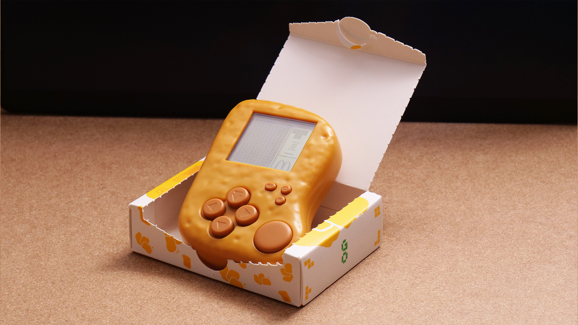 レビュー】マックのゲーム機を買った結果…『マクドナルド テトリス携帯