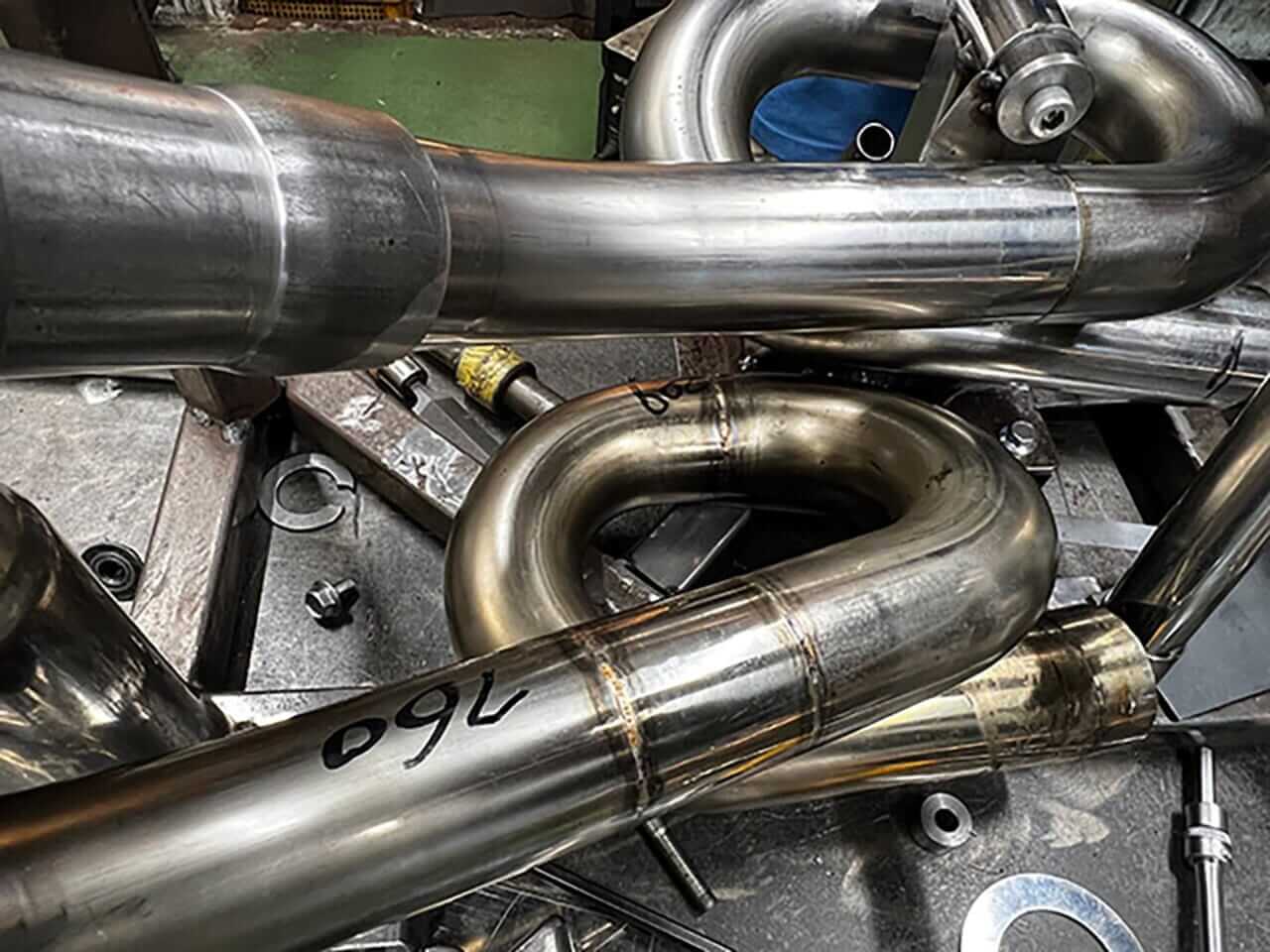 画像 No.3/8] [ZX-4R SE/RRエキパイ交換] 高回転型エンジンにゆとりと