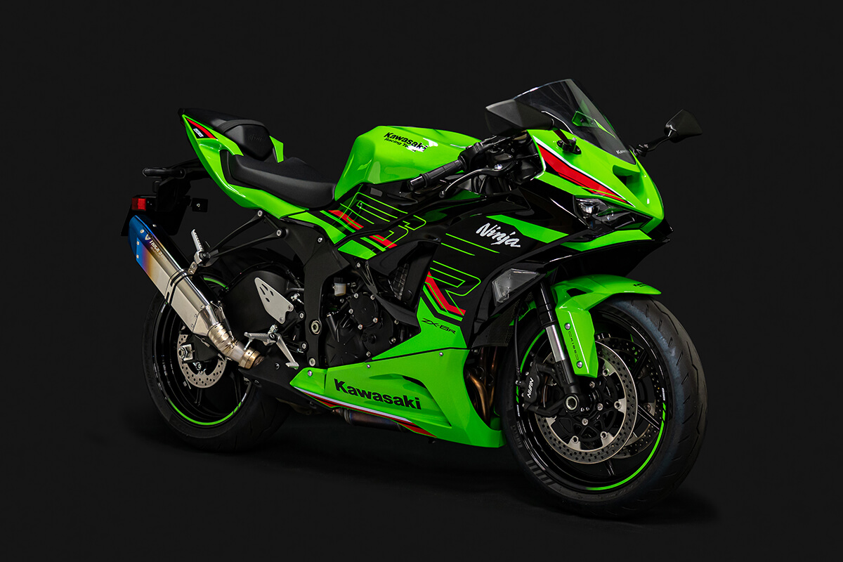 トリックスター“IKAZUCHI”スリップオンマフラー：新たにZX-6R／YZF-R25