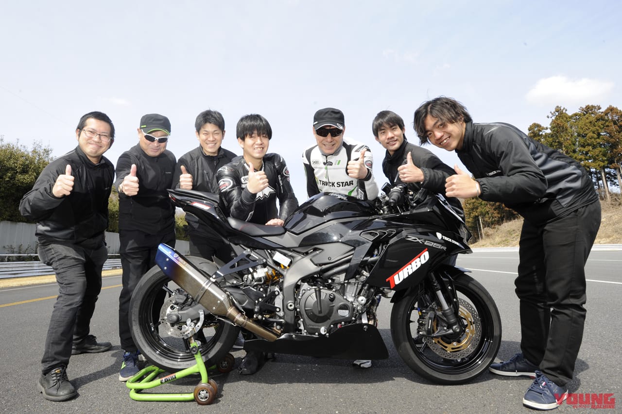 動画〉250ccで250km/h!! トリックスターのZX-25Rターボが大記録を達成