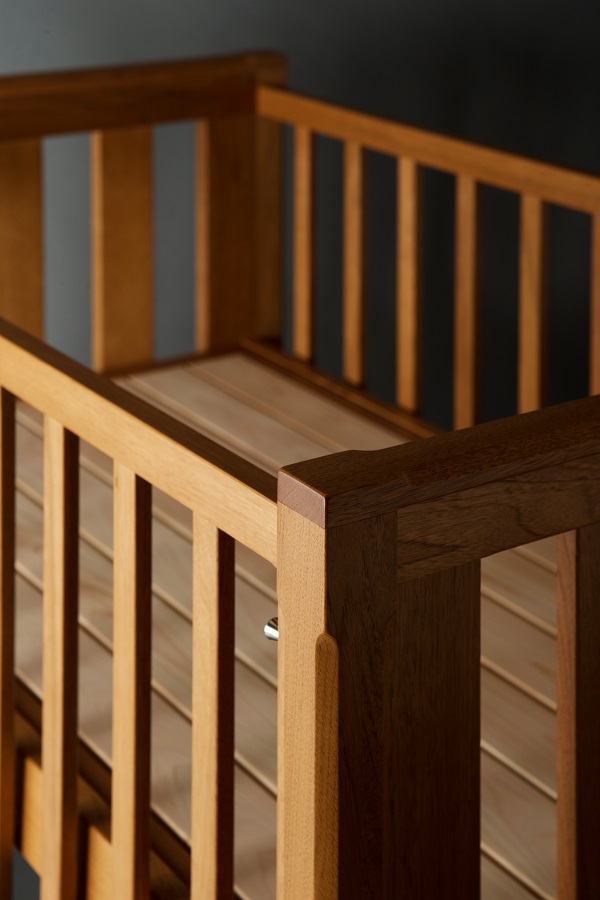 高級ベビーベッド Kurumi Crib（クルミクリブ） | 国産ベビーベッド