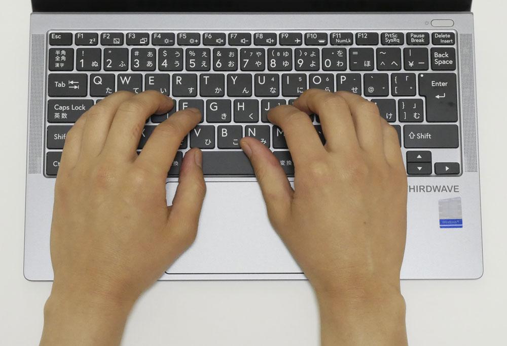 ドスパラ THIRDWAVE F-14ICの実機レビュー！軽量な14型で買いやすい