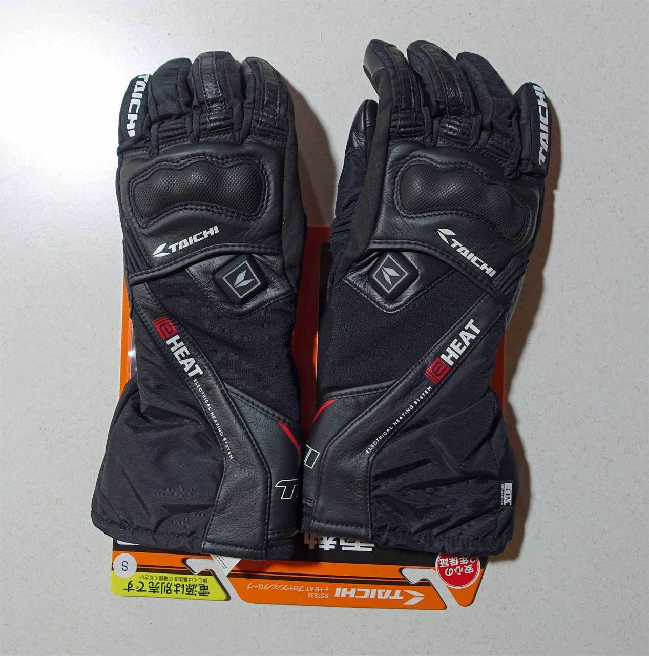 電熱グローブ RS TAICHI e-HEAT プロテクション グローブ RST633 を