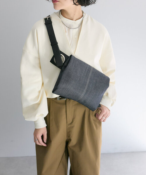 ear PAPILLONNER（イア パピヨネ） ウエストポーチ ウエストバッグ