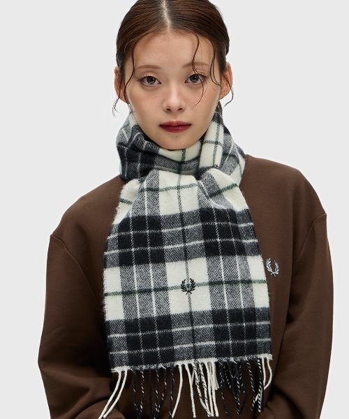 FRED PERRY（フレッドペリー） マフラー Lambswool Tartan Scarf