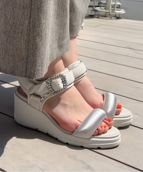 diana（プラスダイアナ） サンダル 「軽量」6cmヒールアップサンダル