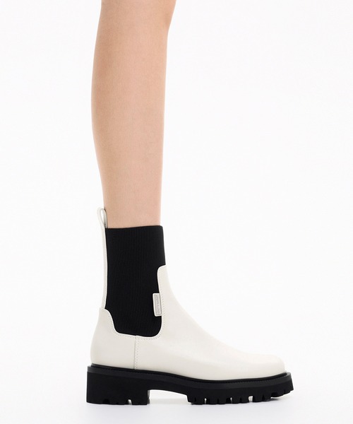 CHARLES ＆ KEITH（チャールズ&キース） ブーツ ニットソックス リッ