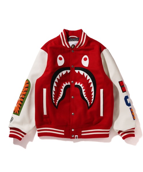 A BATHING APE（アベイシングエイプ） スタジャン SHARK VARSITY