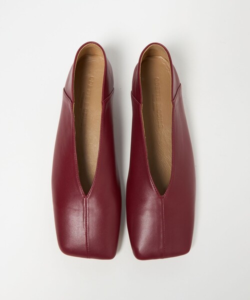 ODETTE E ODILE（オデット エ オディール） パンプス オブリーク