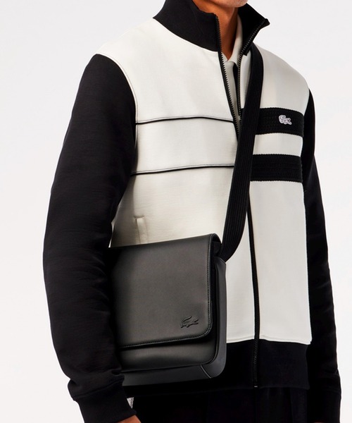LACOSTE（ラコステ） ショルダーバッグ メンズクラシック スリム