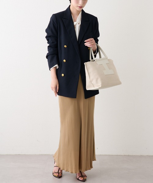 IACUCCI（イアクッチ） ハンドバッグ FREE ライトグレー レディース