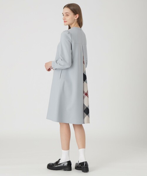 BLUE LABEL CRESTBRIDGE（ブルーレーベルクレストブリッジ