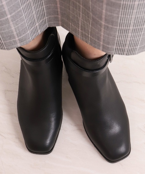 artemis by DIANA（アルテミス by ダイアナ） ブーツ 2WAYベルト本革