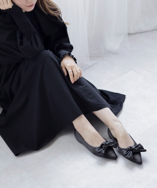 SESTO（セスト） パンプス ポインテッドトゥリボンフラットパンプス