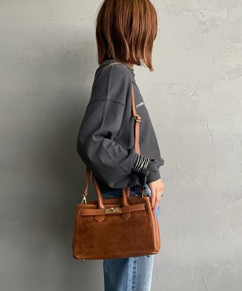 AULENTTI（オウレンティ） ショルダーバッグ バッグ 「AULENTTI