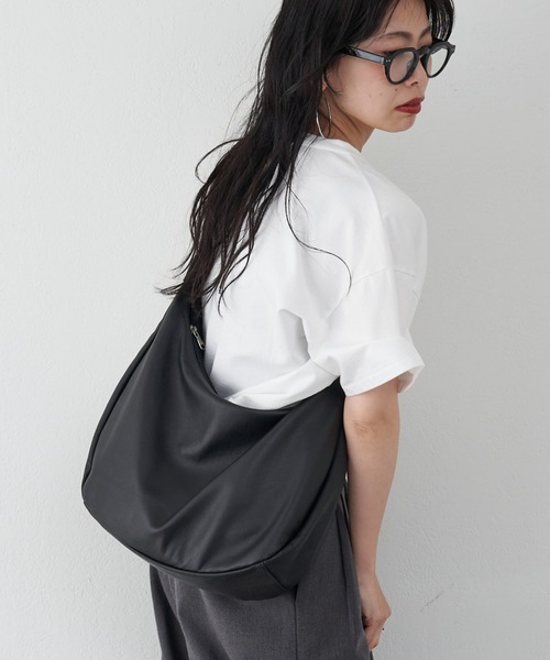 russet（ラシット） ショルダーバッグ バッグ ソフトレザーラウンド