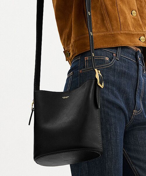 COACH（コーチ） ショルダーバッグ バッグ ブリーカー バケット バッグ