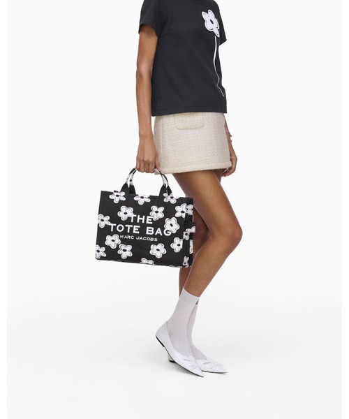 MARC JACOBS（マーク・ジェイコブス） トートバッグ DAISY CANVAS TOTE