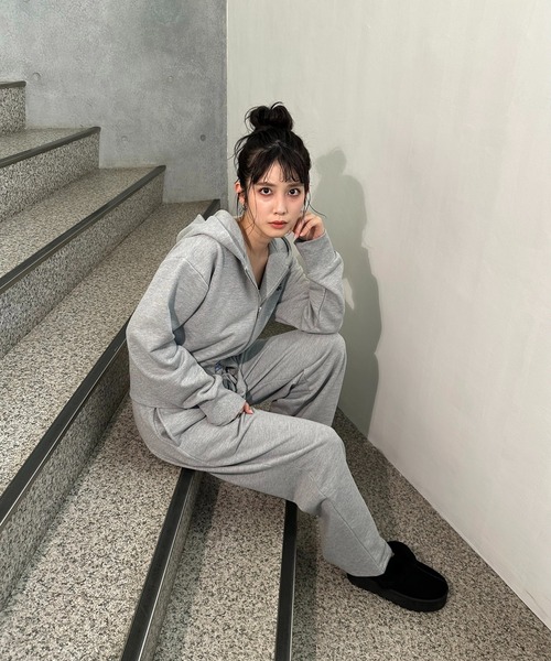 AS KNOW AS（アズノゥアズ） パーカー ワンポイントロゴ刺繍 ダブル