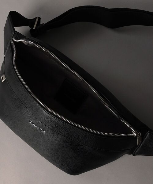 Calvin Klein（カルバン・クライン） ウエストポーチ レイズ ウエスト