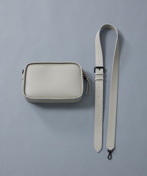 UNITED TOKYO（ユナイテッドトウキョウ） ショルダーバッグ MINI BREAD