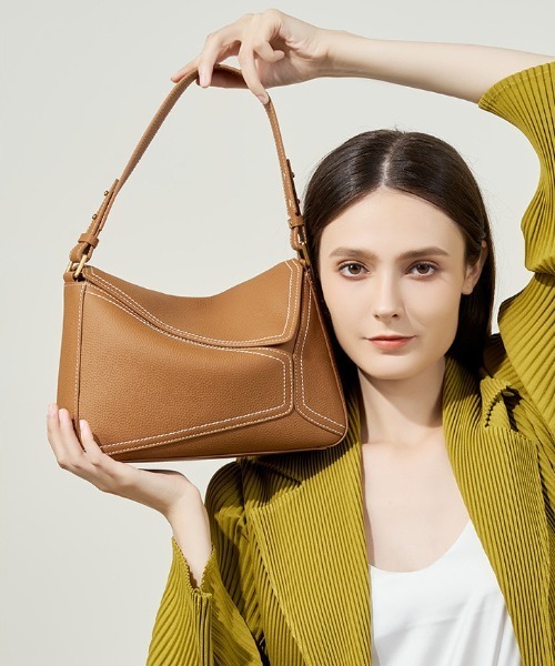 ショルダーバッグ バッグ 「NiiNa」「高品質牛革」2wayワンハンドル