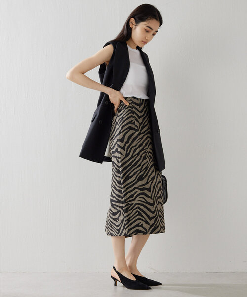 Whim Gazette（ウィム ガゼット） パンプス 「Hoaw.」スリングバッグ