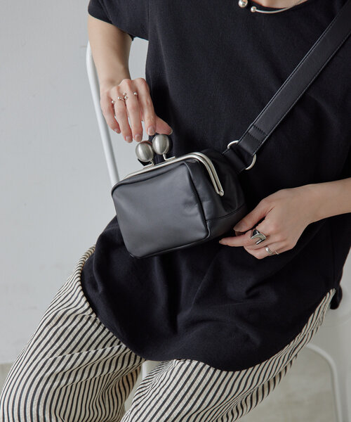 ear PAPILLONNER（イア パピヨネ） ショルダーバッグ バッグ 「kawa