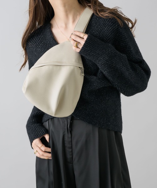 NEUNA（ヌナ） ウエストポーチ ウエストバッグ 「ジップ付きだから旅行